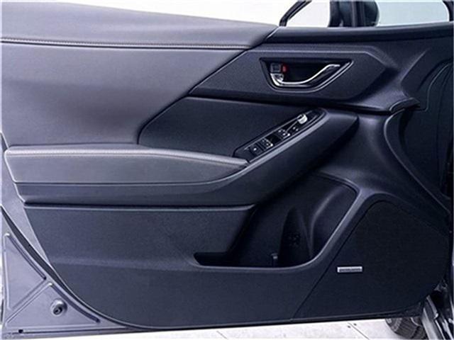 Photo of 2024 Magnetite Gray Metallic Subaru Crosstrek