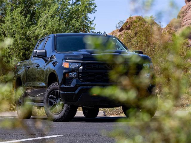 Photo of 2024 Black Chevrolet Silverado 1500