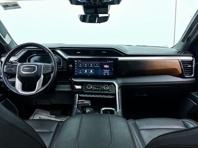 Photo of 2023 Onyx Black GMC Sierra 1500