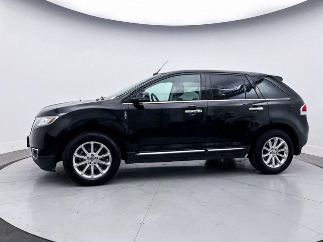 Photo of 2014 TUXEDO BLACK METALLIC Lincoln MKX