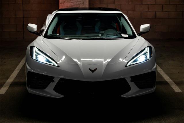 Photo of 2020 Arctic White Chevrolet Corvette