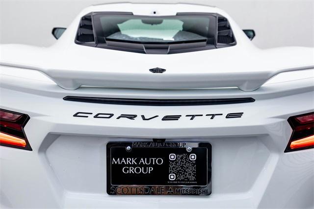 Photo of 2020 Arctic White Chevrolet Corvette
