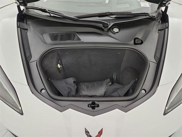 Photo of 2020 Arctic White Chevrolet Corvette