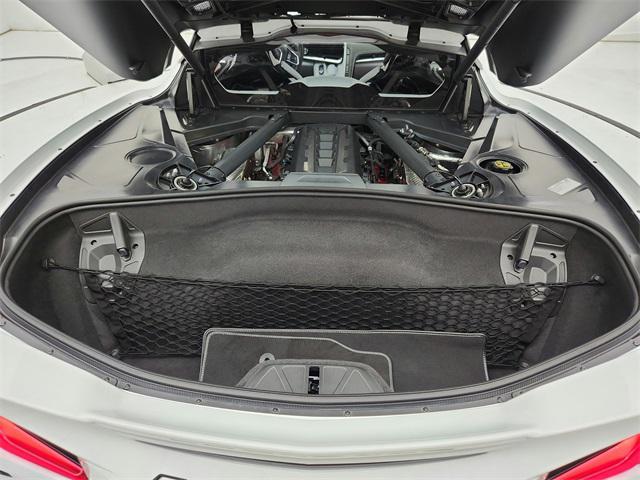 Photo of 2020 Arctic White Chevrolet Corvette