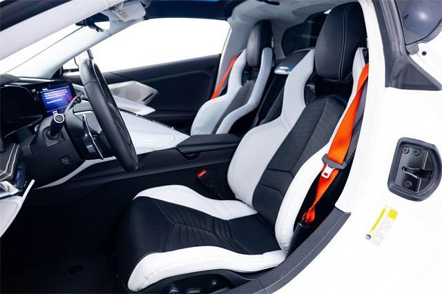 Photo of 2020 Arctic White Chevrolet Corvette