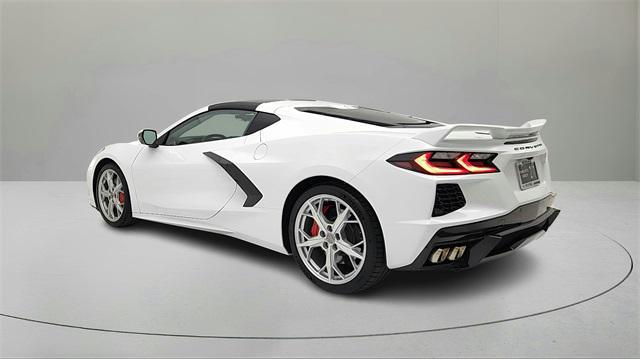 Photo of 2020 Arctic White Chevrolet Corvette