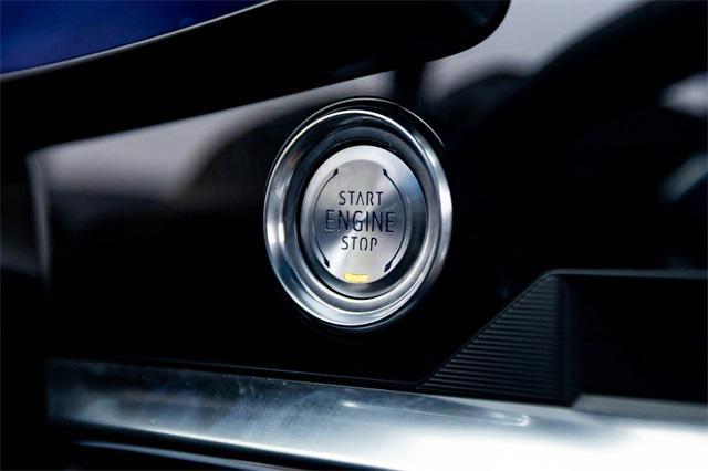 Photo of 2020 Arctic White Chevrolet Corvette