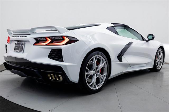 Photo of 2020 Arctic White Chevrolet Corvette