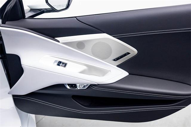 Photo of 2020 Arctic White Chevrolet Corvette