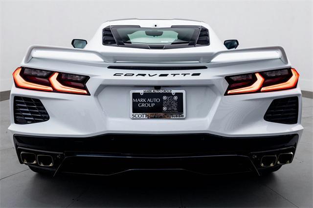 Photo of 2020 Arctic White Chevrolet Corvette