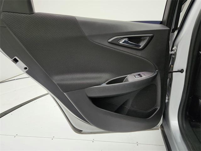 Photo of 2022 Silver Ice Metallic Chevrolet Malibu