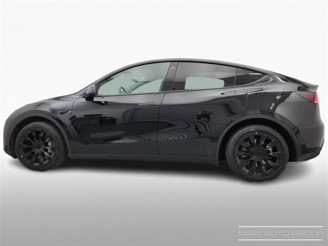 Photo of 2023 Solid Black Tesla Model Y