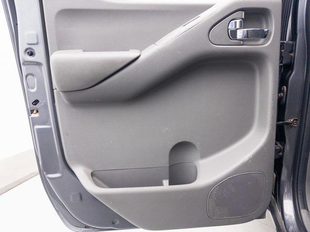 Photo of 2021 Gun Metallic Nissan Frontier