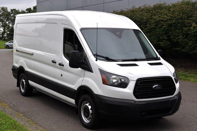 Photo of 2019 Oxford White Ford Transit-250