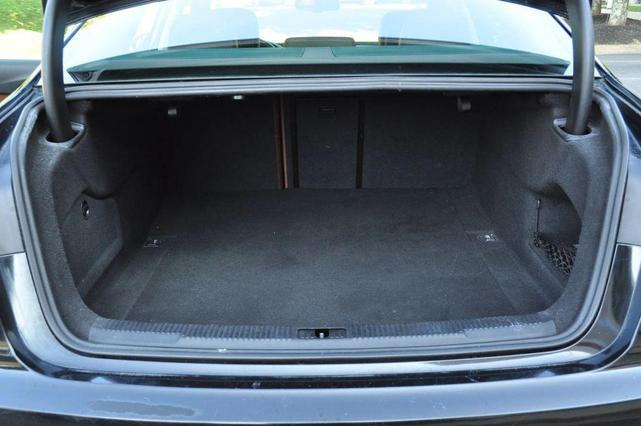 Photo of 2016 Black Audi A6