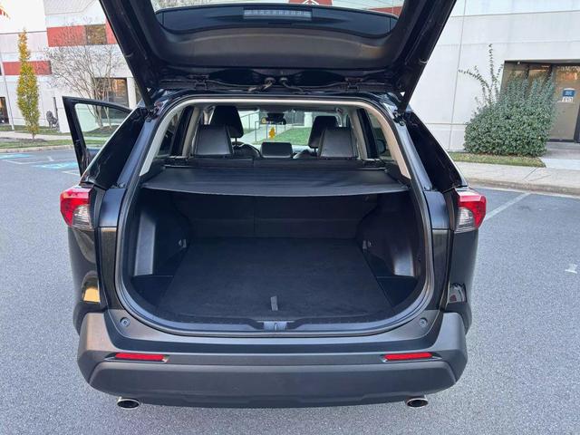 Photo of 2021 Midnight Black Metallic Toyota RAV4