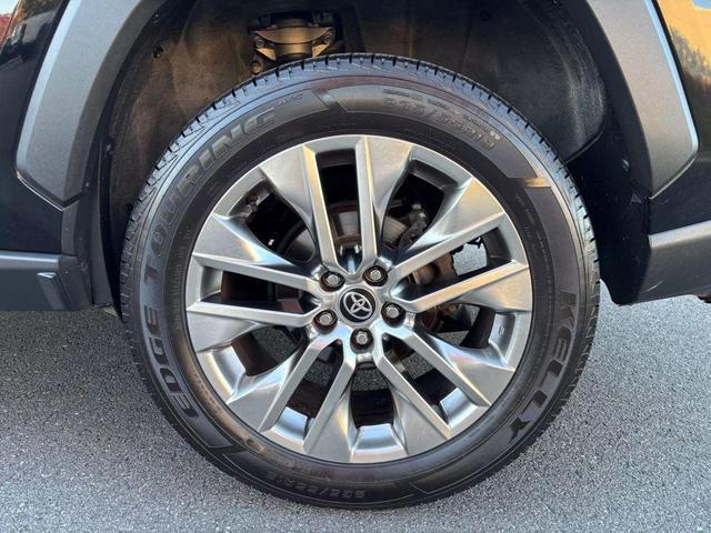 Photo of 2021 Midnight Black Metallic Toyota RAV4