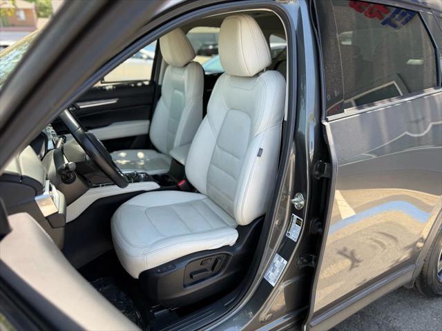 Photo of 2017 Machine Gray Metallic Mazda CX-5