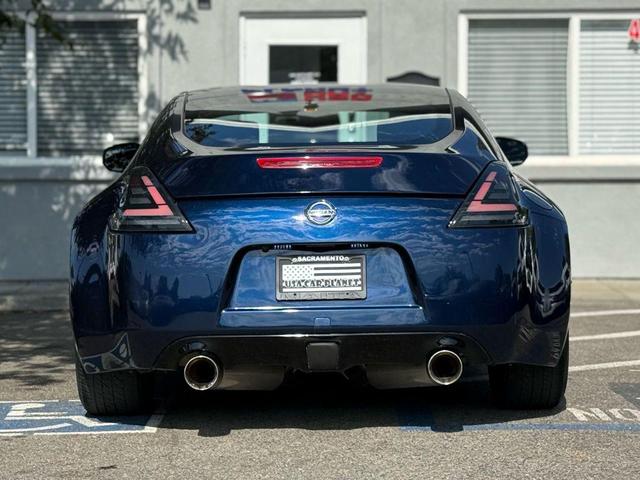 Photo of 2019 Deep Blue Pearl Nissan 370Z