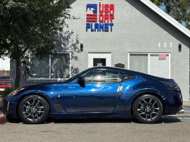 Photo of 2019 Deep Blue Pearl Nissan 370Z