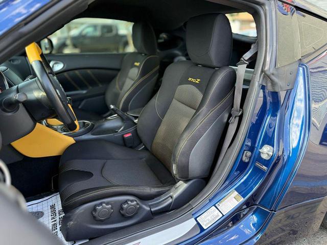 Photo of 2019 Deep Blue Pearl Nissan 370Z
