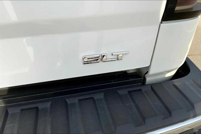 Photo of 2018 Summit White GMC Sierra 1500