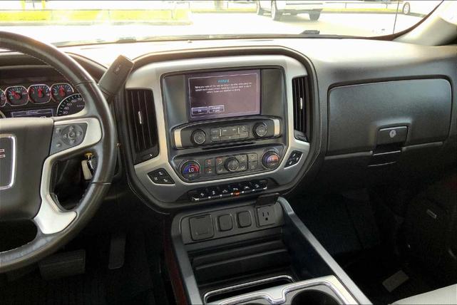 Photo of 2018 Summit White GMC Sierra 1500