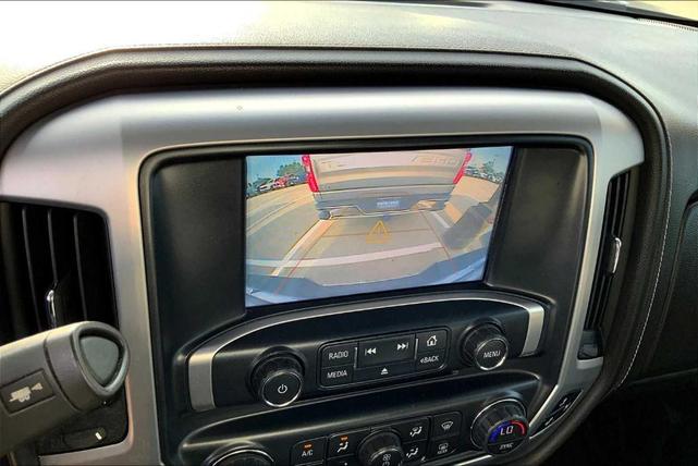 Photo of 2018 Summit White GMC Sierra 1500