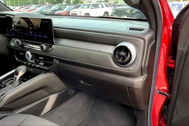 Photo of 2023 Radiant Red Chevrolet Colorado