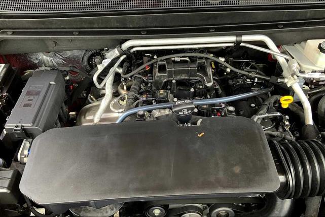 Photo of 2023 Radiant Red Chevrolet Colorado
