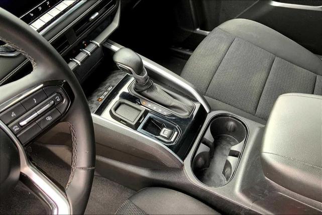 Photo of 2023 Summit White Chevrolet Colorado