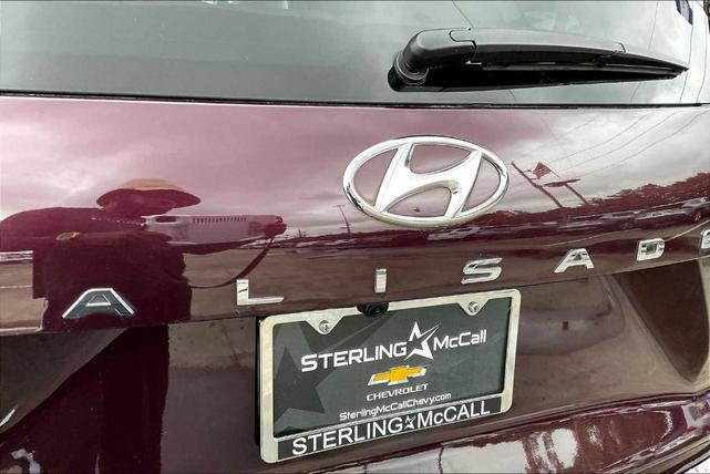 Photo of 2024 Burgundy Hyundai PALISADE