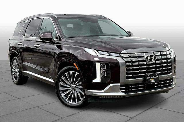 Photo of 2024 Burgundy Hyundai PALISADE