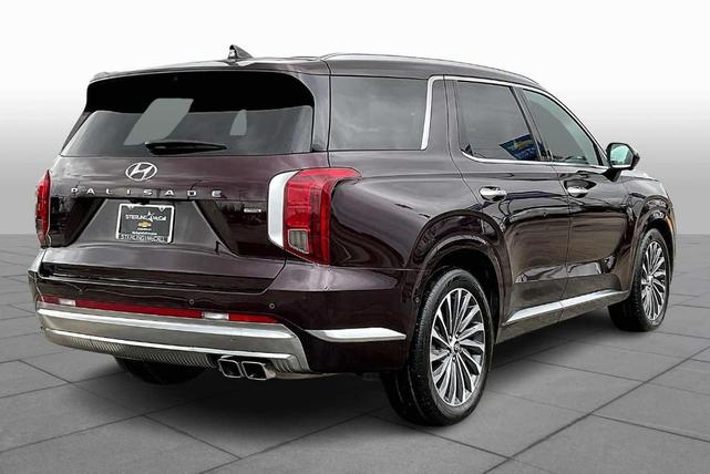 Photo of 2024 Burgundy Hyundai PALISADE