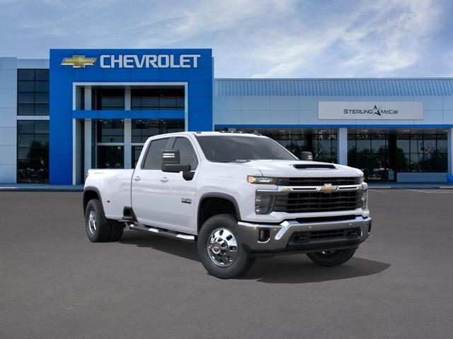 Photo of 2025 White Chevrolet Silverado 3500