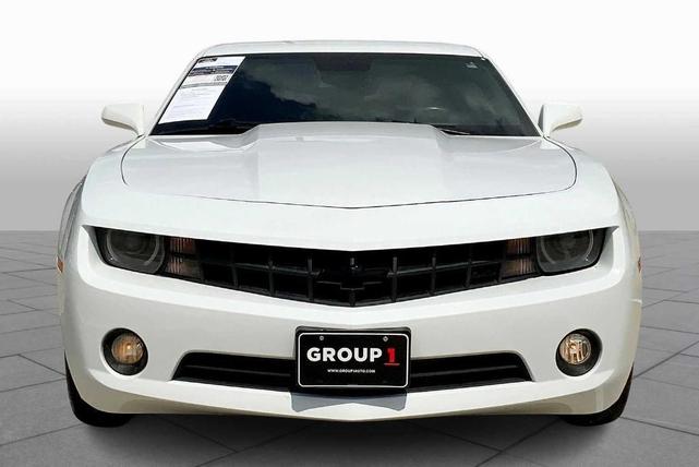 Photo of 2011 Summit White Chevrolet Camaro