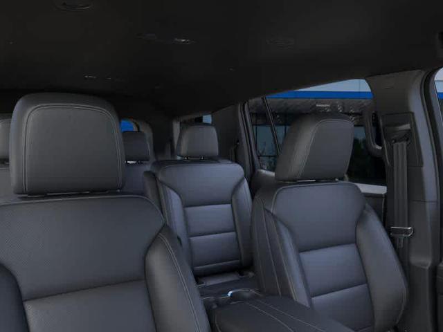 Photo of 2025 Gray Chevrolet Traverse