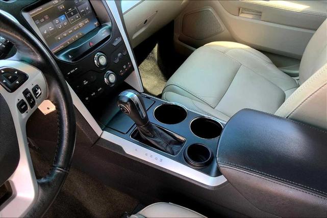 Photo of 2014 Kodiak Brown Metallic Ford Explorer