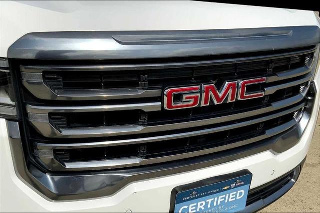 Photo of 2021 Summit White GMC Acadia