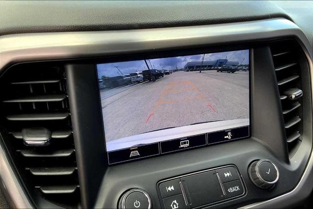 Photo of 2021 Summit White GMC Acadia