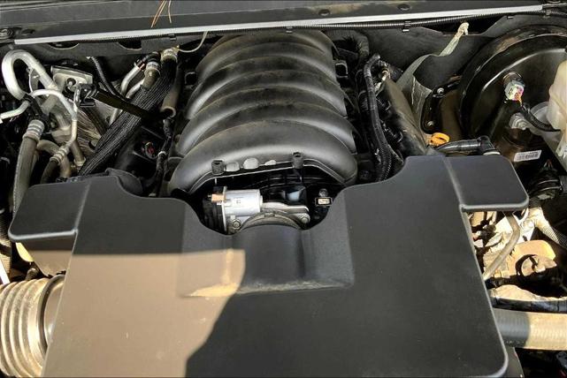 Photo of 2019 Black Chevrolet Suburban