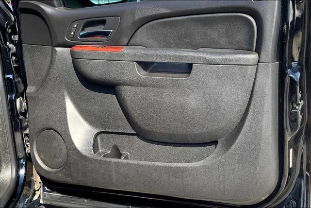 Photo of 2013 Black Chevrolet Tahoe