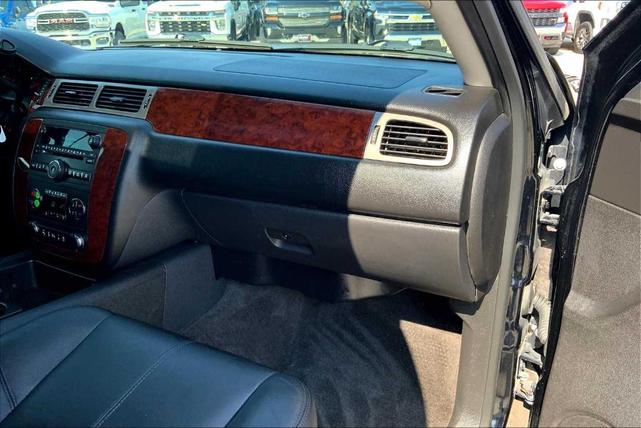 Photo of 2013 Black Chevrolet Tahoe