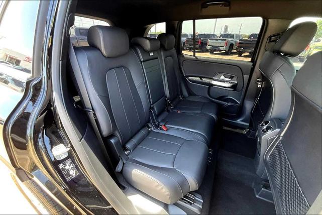 Photo of 2023 Midnight Black Mercedes-Benz GLB 250