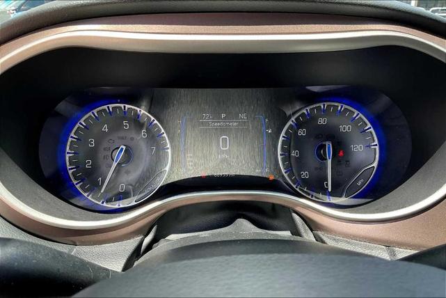 2023 Chrysler Voyager