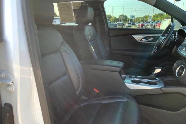 Photo of 2020 Summit White Chevrolet Blazer