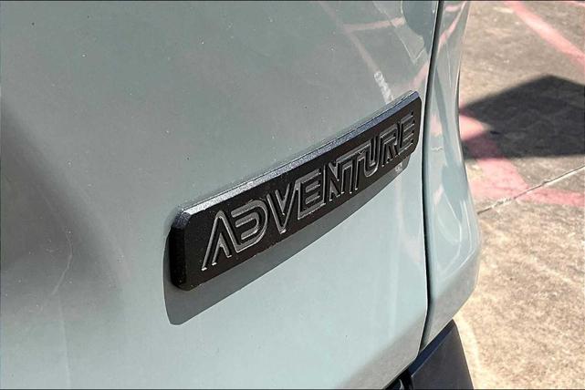 Photo of 2019 Lunar Rock / Ice Edge Roof Toyota RAV4