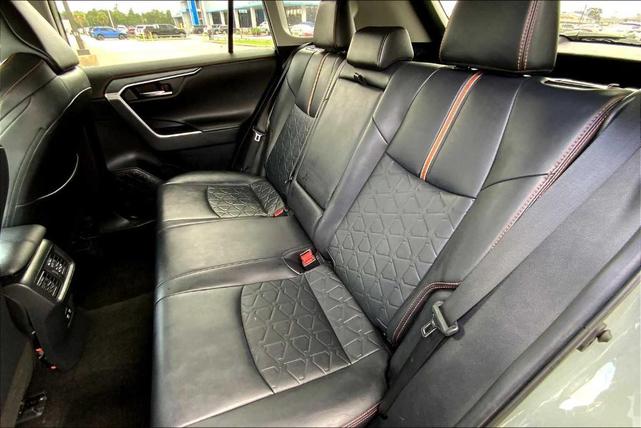 Photo of 2019 Lunar Rock / Ice Edge Roof Toyota RAV4