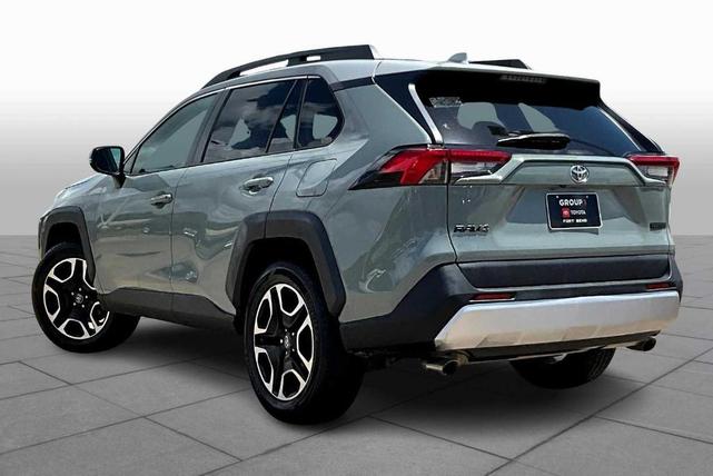 Photo of 2019 Lunar Rock / Ice Edge Roof Toyota RAV4
