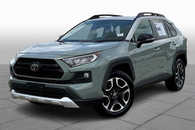 Photo of 2019 Lunar Rock / Ice Edge Roof Toyota RAV4